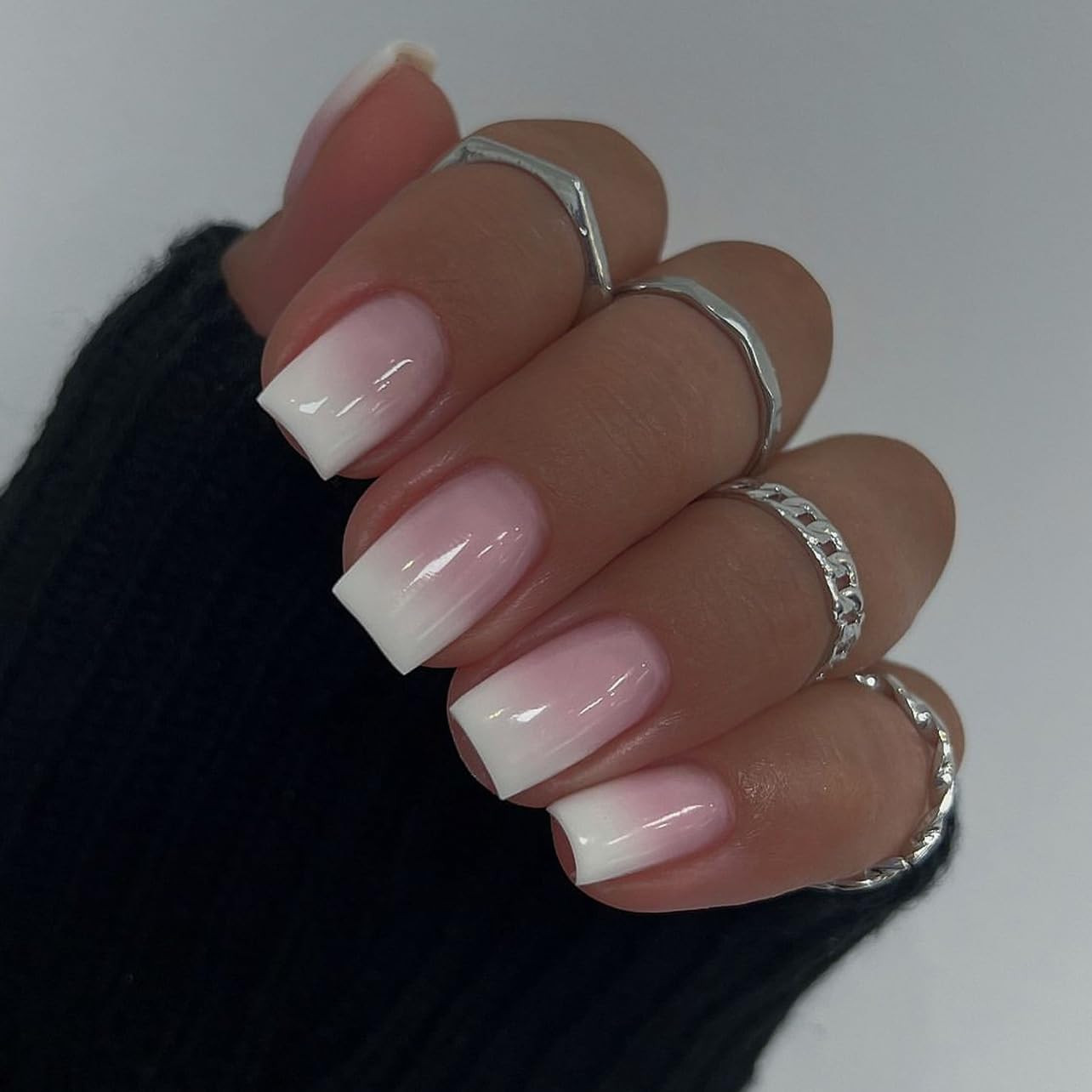 24Pcs Ombre Press on Nails Medium Square Acrylic Fake Nails Pink White Gradation