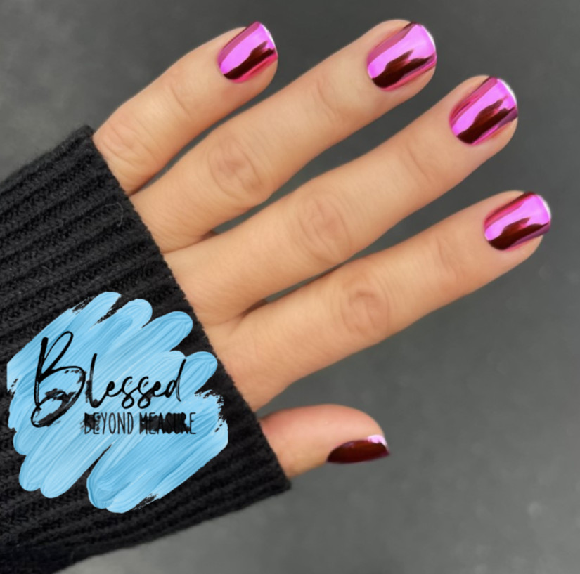 Red Aspen Press 0n Nails~Dance the Night Away, Darby~Pink Chrome~Short Square~