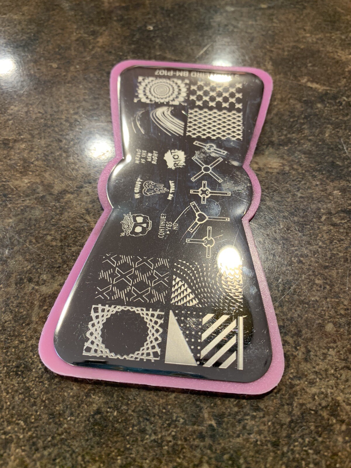 Maniology Bundle Monster BM-P107 Stay Weird Retro Nail Stamp Stamping Plate