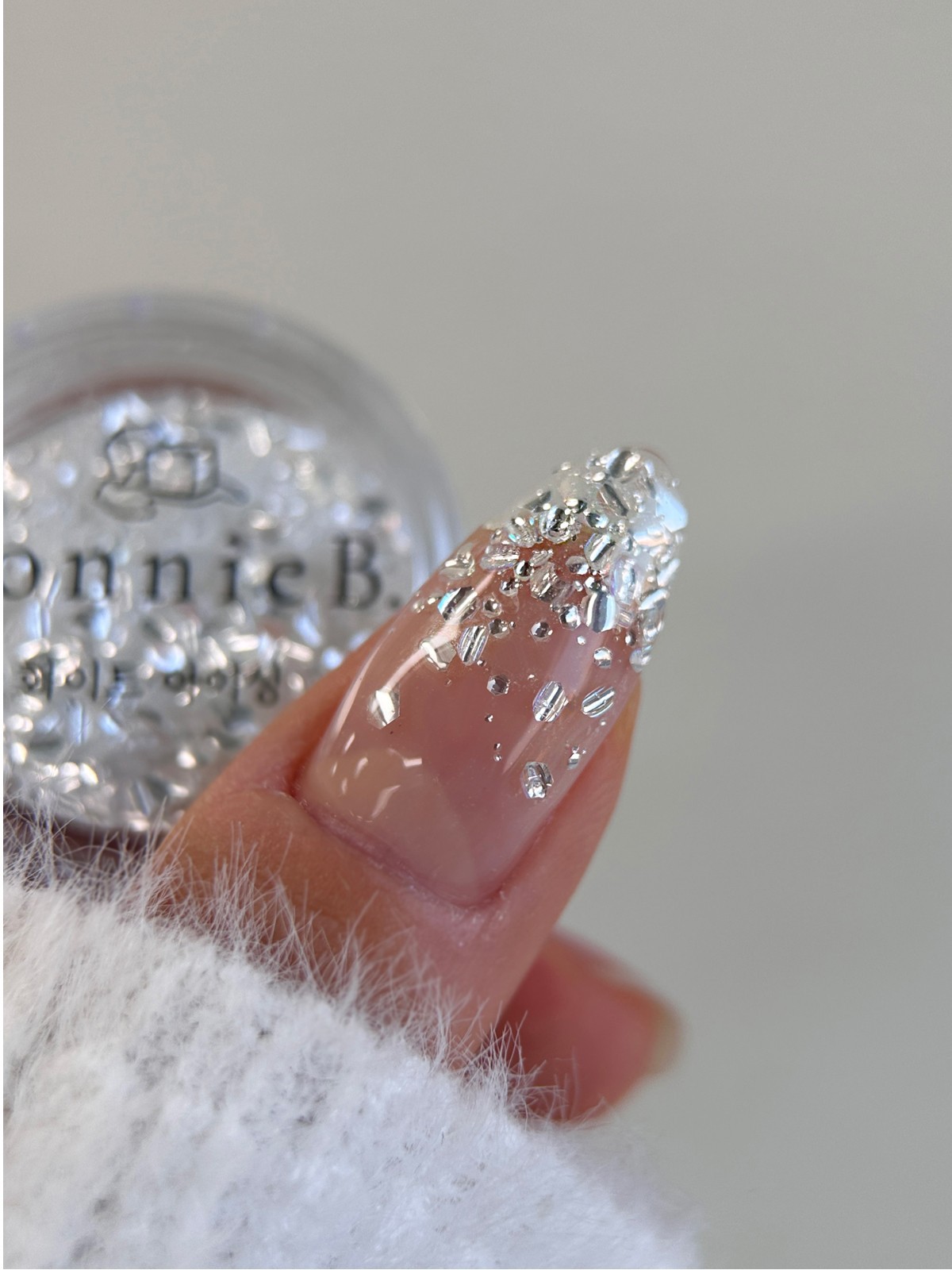 Bonnie B White Icing Nail Glitter Aurora Clear Ice Effect Chunky Mix Nail Art