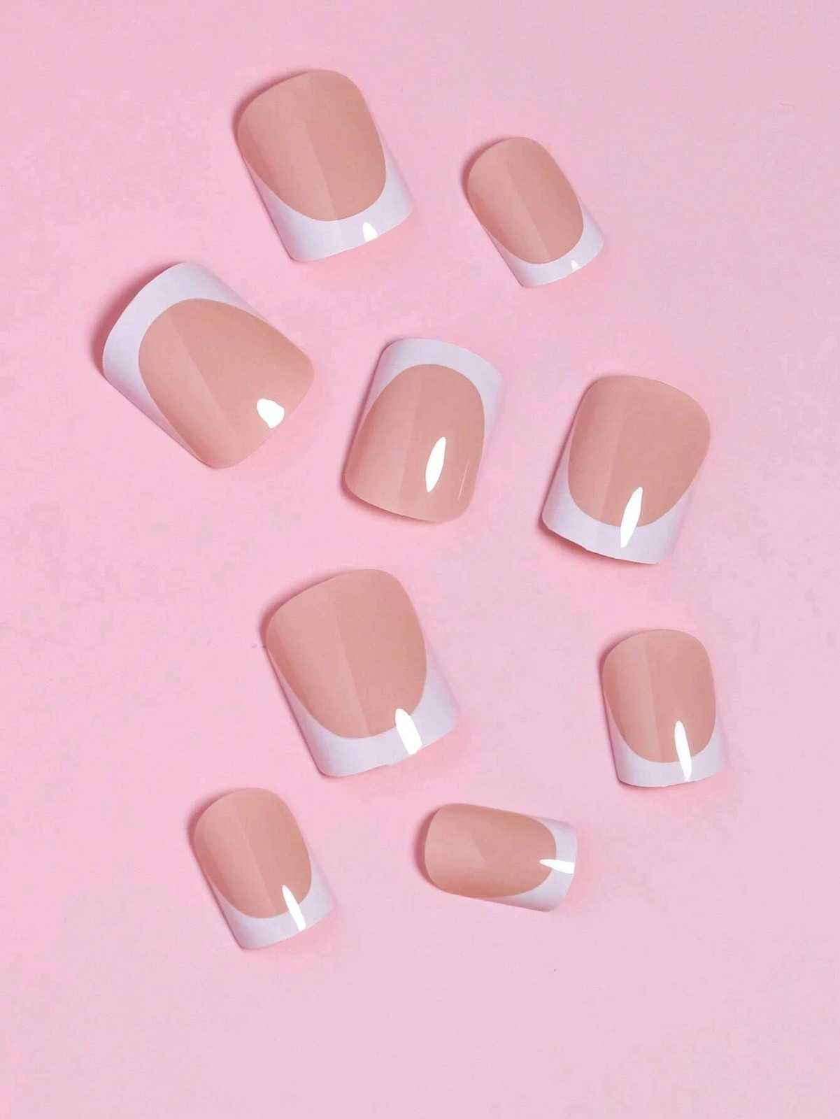 24pcs Short Square Press On Nails Cute Bride Heart White French Tips False