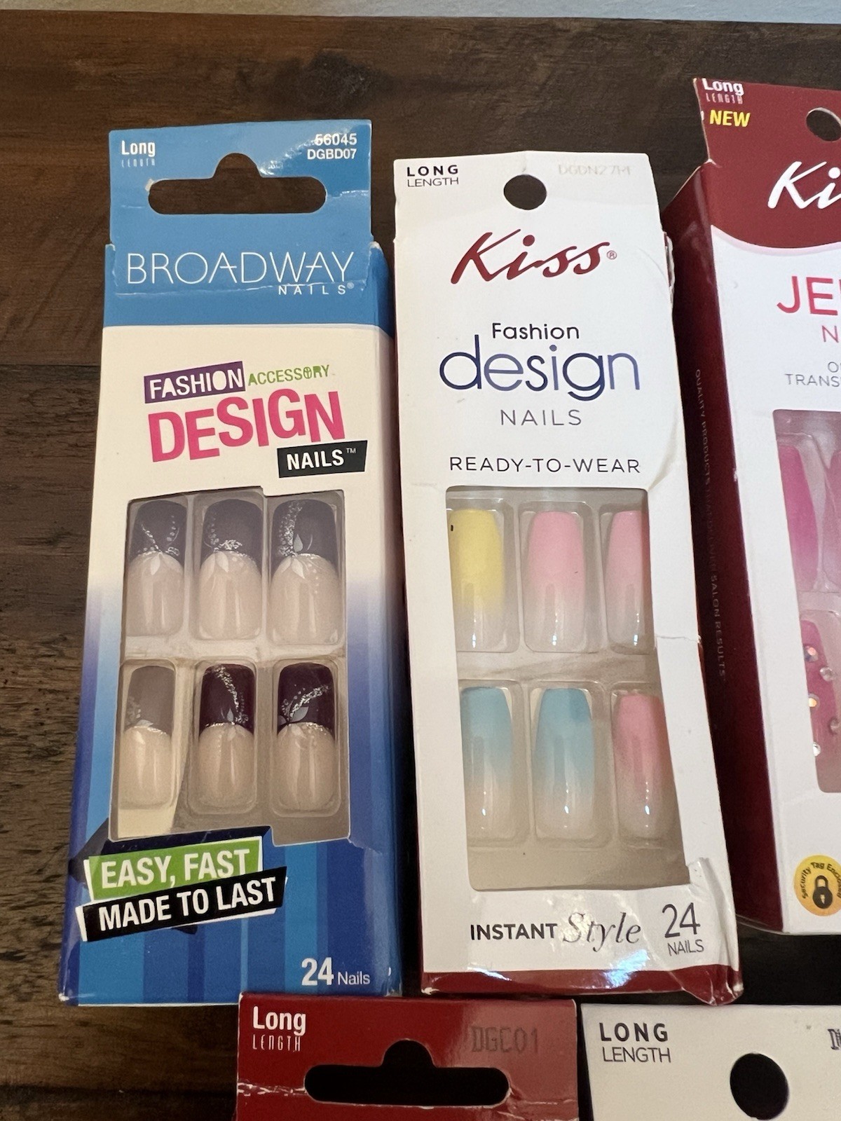 Lot 9 Kiss Artificial Fake Nails Different Lengths Shapes Brands Fashion Design
