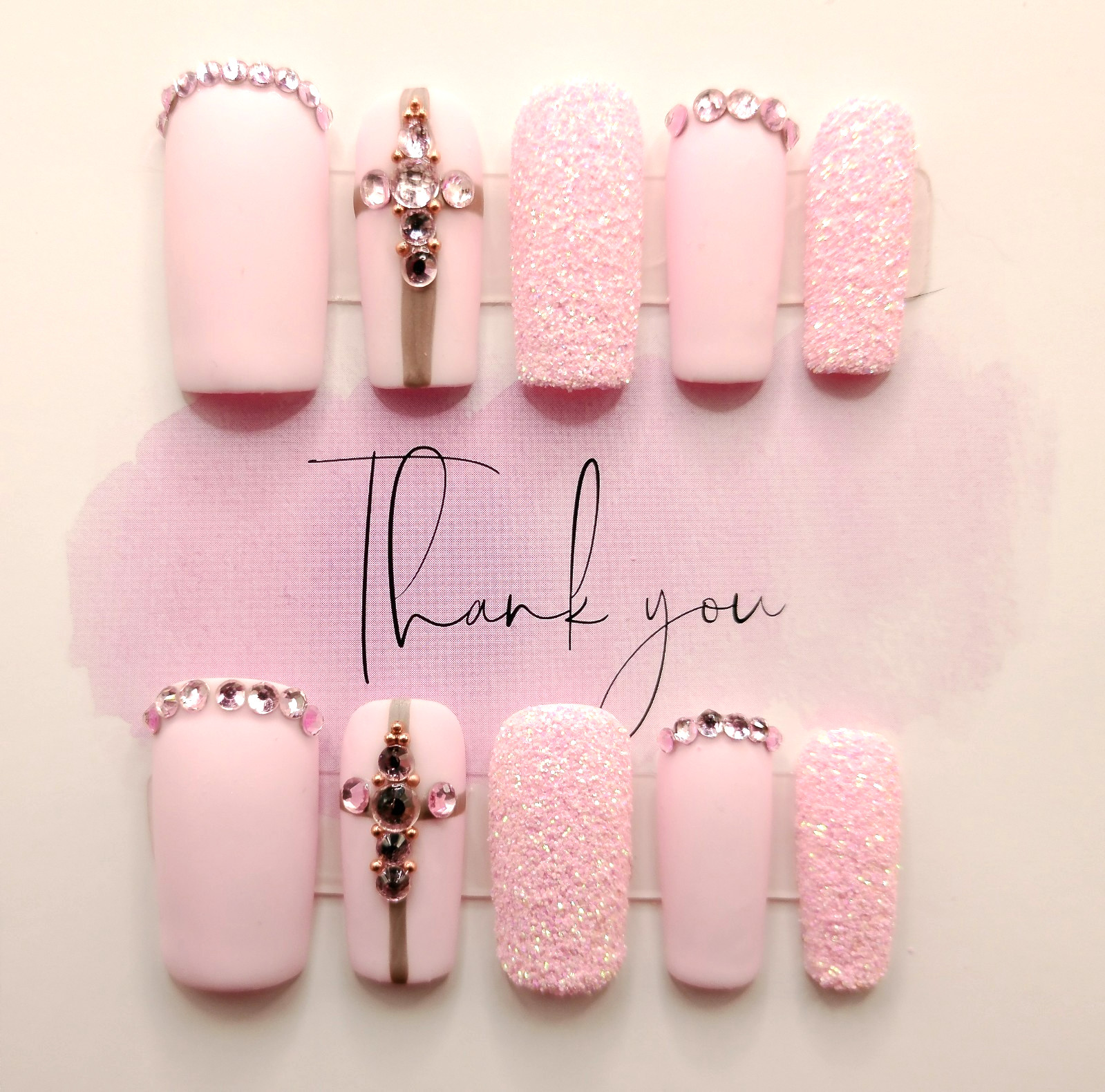Square Medium-Long Creamy Pink and Glitter Press-on Nails – Medium Sizes