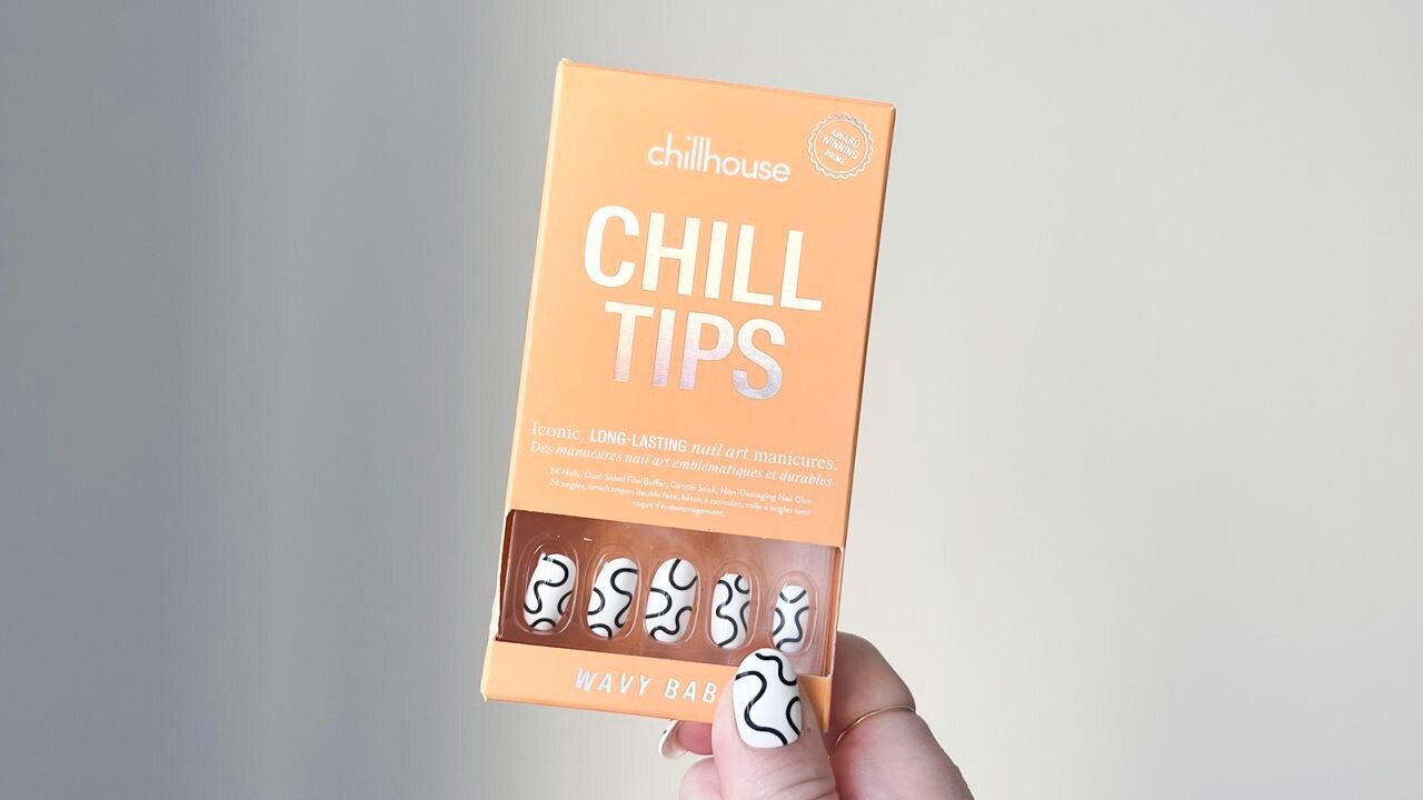 Chillhouse Chill Tips Nail Art Press Ons – Wavy Baby – 24 nails ~NIB