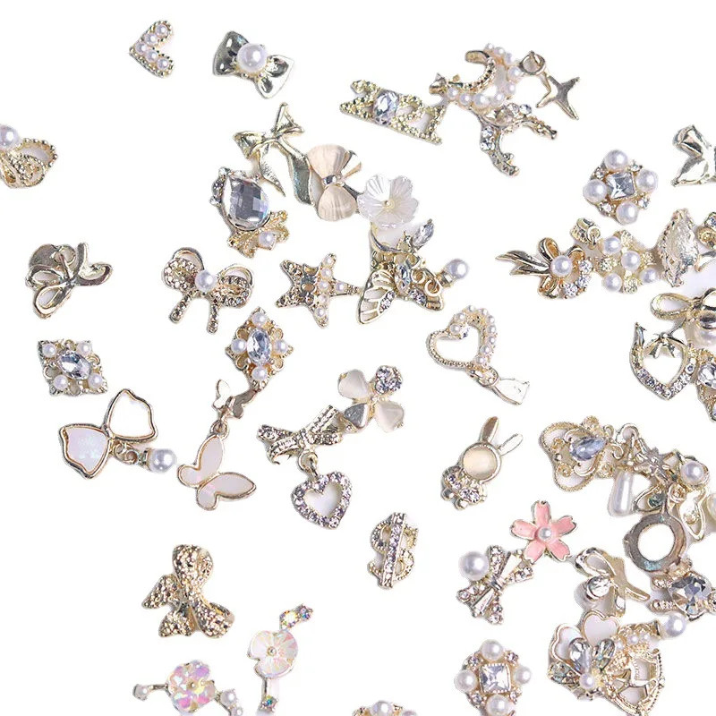 50Pc Random Luxury Nail Art Dangle Jewelry (Heart Bowknot) Mixed Style 3D Nail