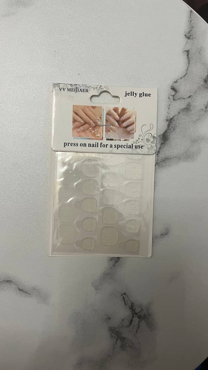 Kawaii Press-On Nail Set + Jelly Glue Tabs Bundle – 12pcs Cute Bunny Fake Nails