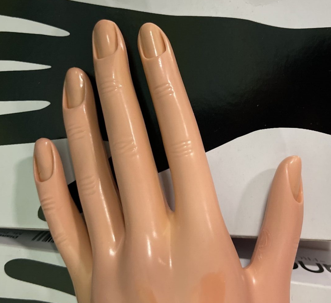 Diane Fromm Practice Hands/ 2 hands/ #D902