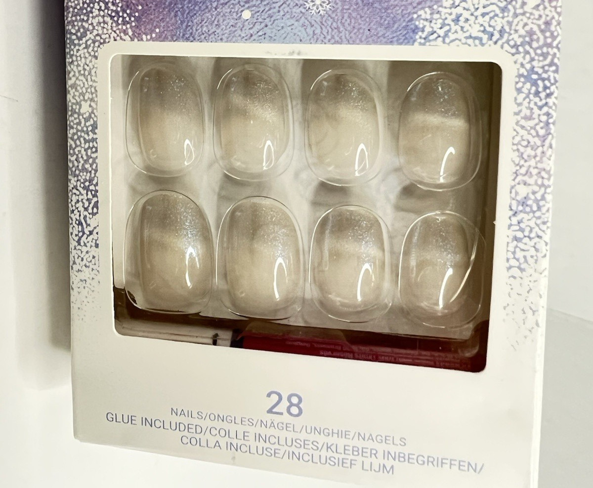 Kiss Voguish 28 Fantasy Gel Nails w/Glue Holiday Christmas 4 Packs Short Length