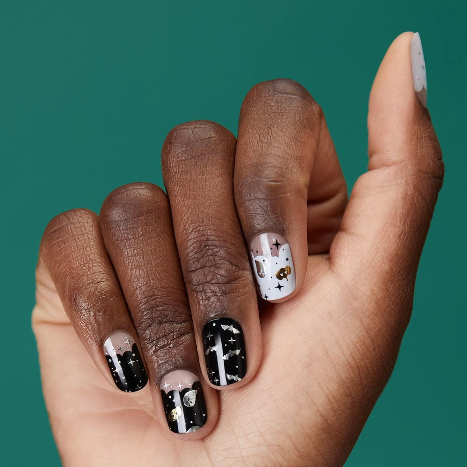 Gloss Halloween Nail Strips – Spell on You | UV Free, Long Lasting, Cute Gel Sti