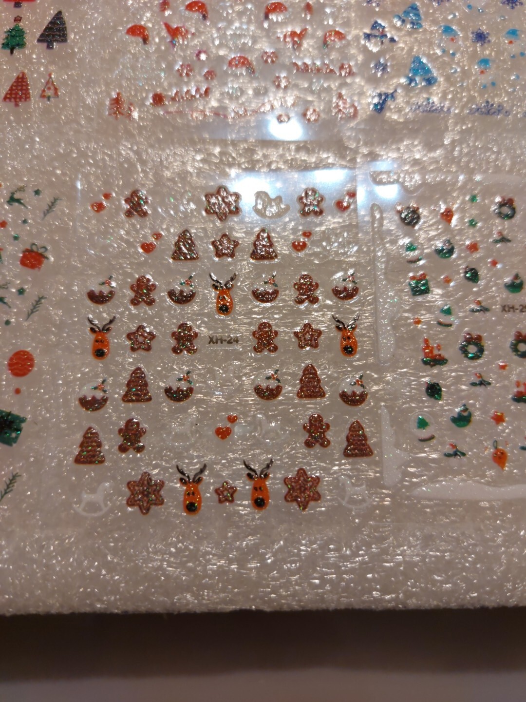 8 X Small Sheets Of Christmas Nail Art Stickers (Dn175) New