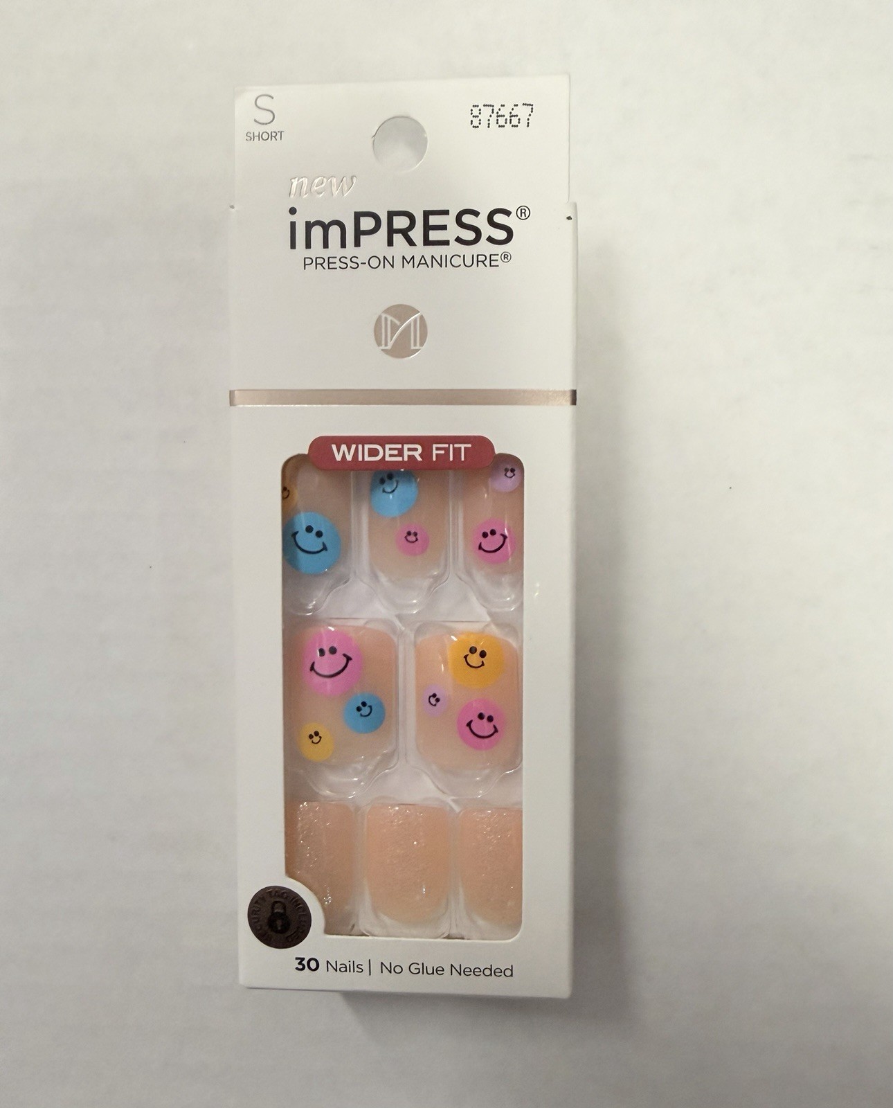 KISS Press On Nails ImPress SMILE EMOJI Short Square No Glue Needed