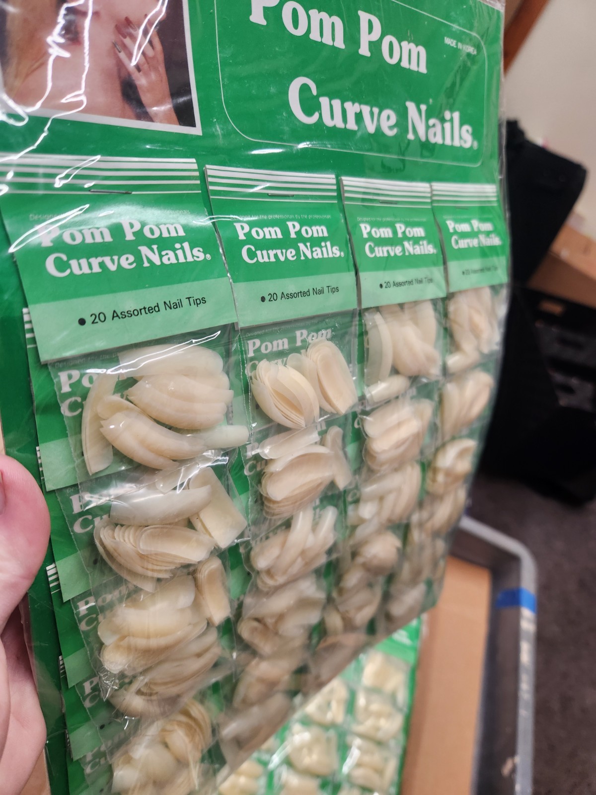 Retail Packaged Curved Nail Tips 2400 pcs (rm.2-oo)