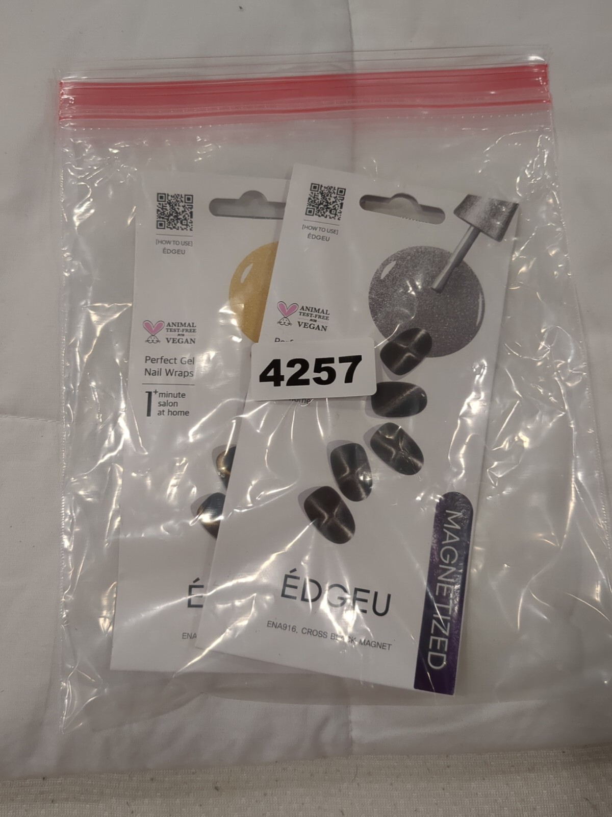 Edgeu Perfect Gel Nail Wraps, Wave Gold & Silver Magnet, 19 Piece Sets- New