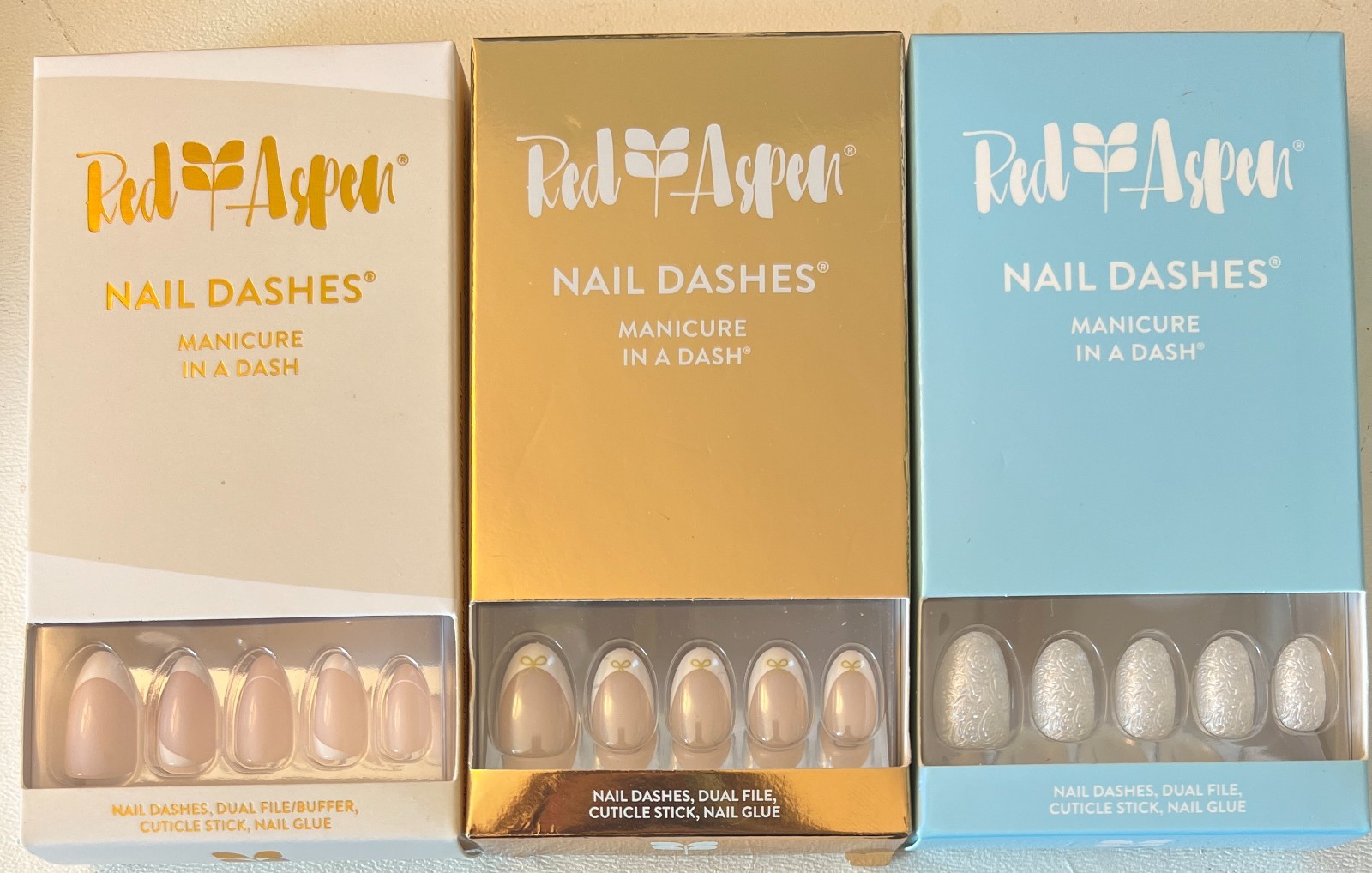 Red Aspen Press On Nails, Medium Coffin, 3 Brand NEW Full Sets Fast shipping