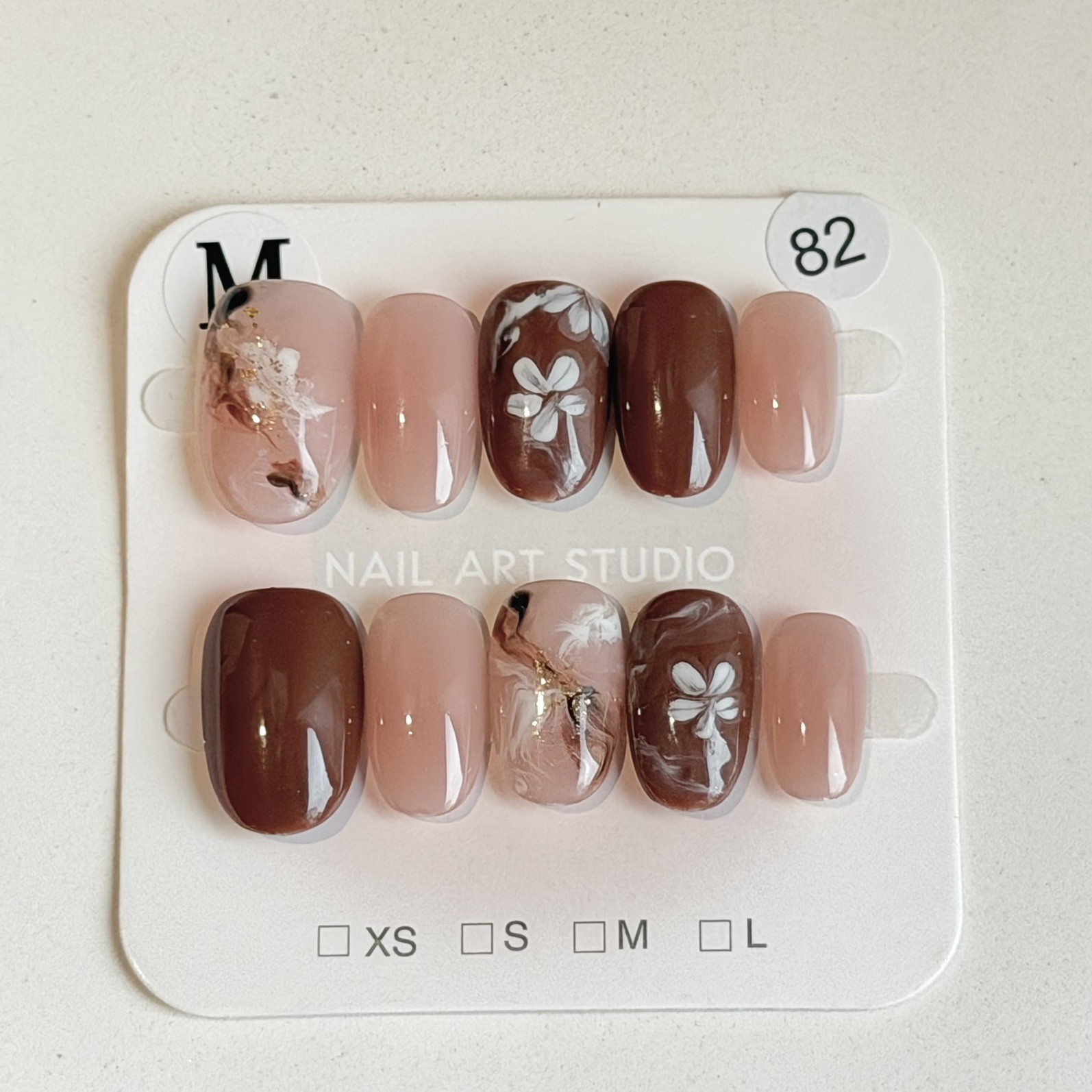 Unique Handmade Press-On Nails Size M | One of a Kind Set, Reusable 82