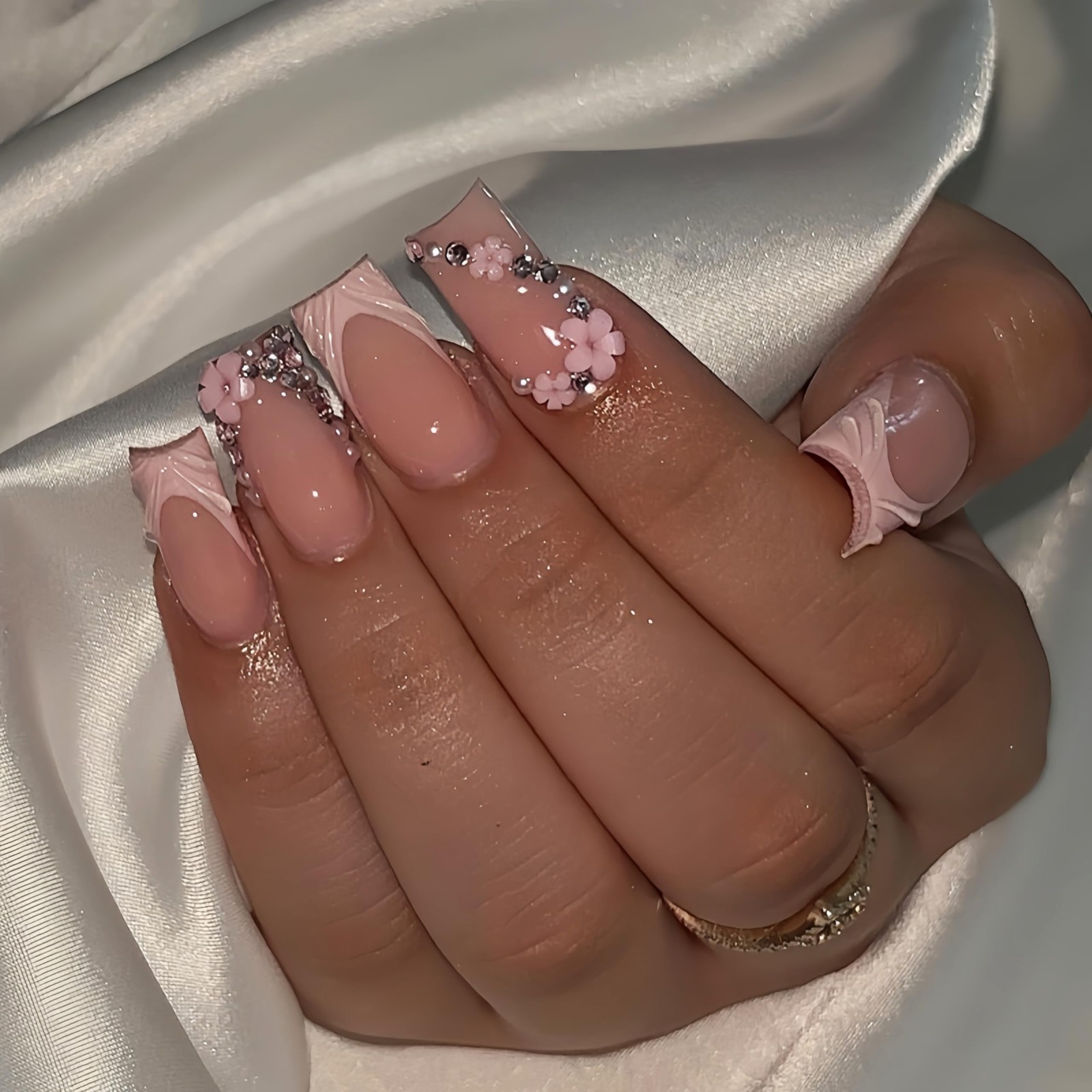 30Pcs Pink 3D French Tip Press on Nails Medium Square Fake Nails with Rhinest…