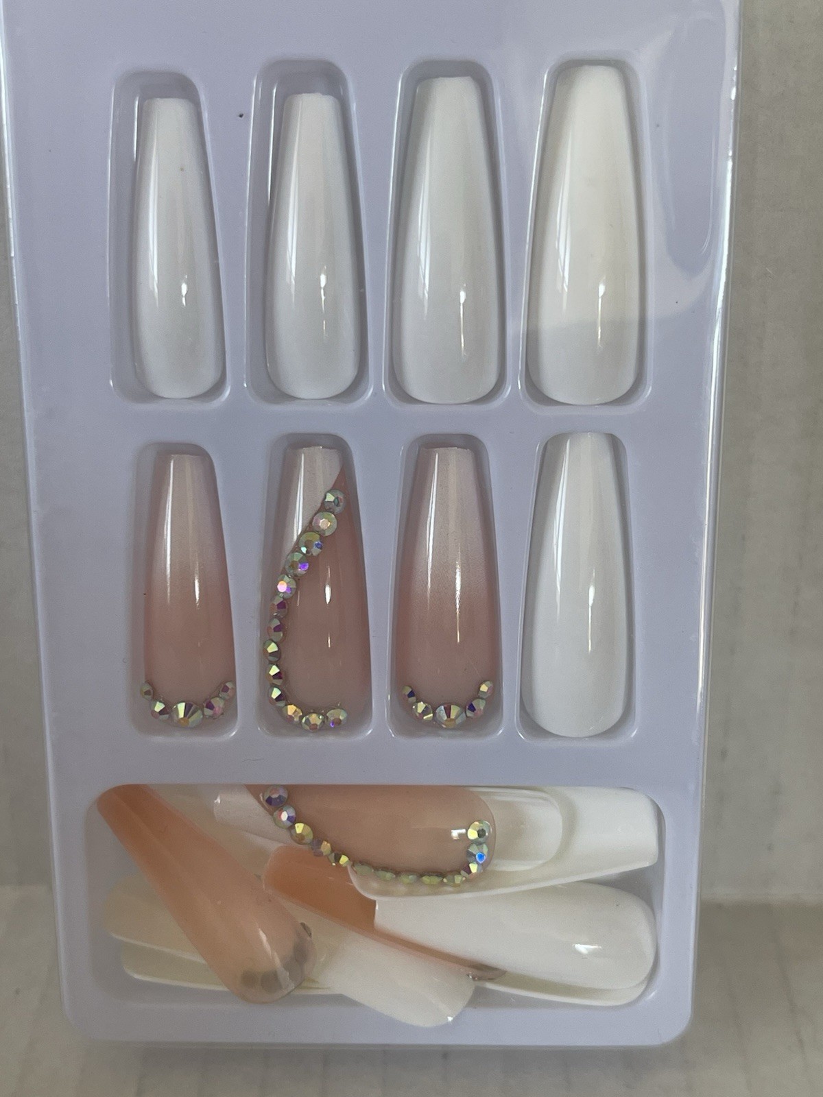 AILLSA Press On False Nails White & Nude Coffin Rhinestone 24pc Kit New In Box