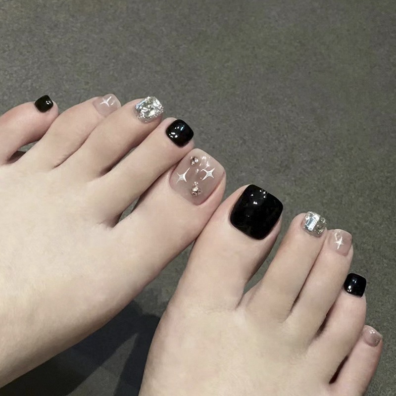 48 Pcs Black Silver Star Toe Press on Nails, Short Square Glitter Fake Nails