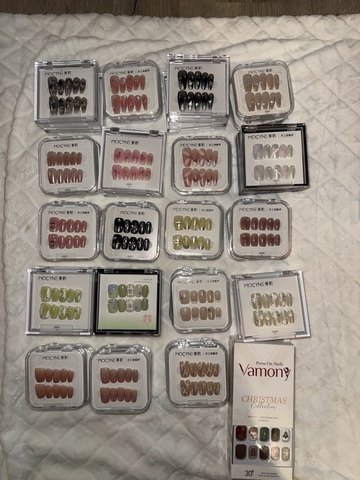 MOCYNE Press Glue On Acrylic Nails 20 Sets 24 Pieces Per Set ALL SIZES