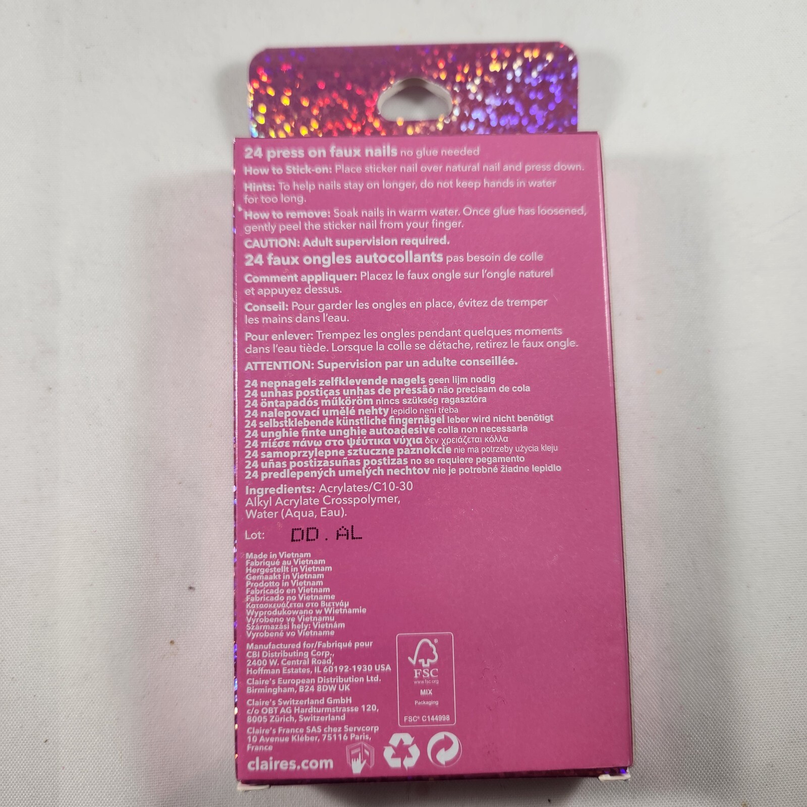 Claire’s Press On Faux Nails Set of 24 Bunny Rabbits