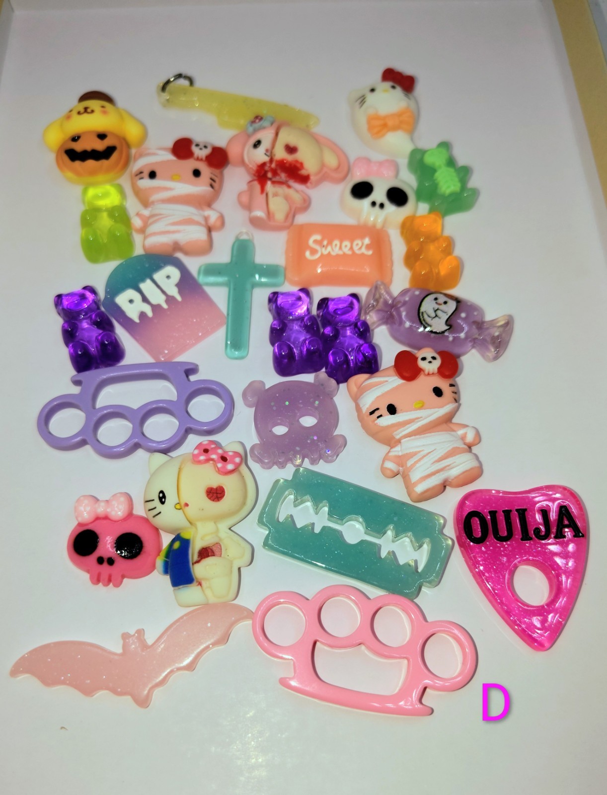 26 Resin Mixed Cartoon Kitty Flat back Halloween Theme DIY Nail Art Charms
