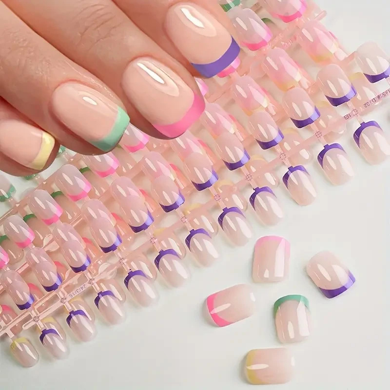 24/120 Short Square Press On Nails, 5 Gradient Colors, Glossy Finish, Full Cover