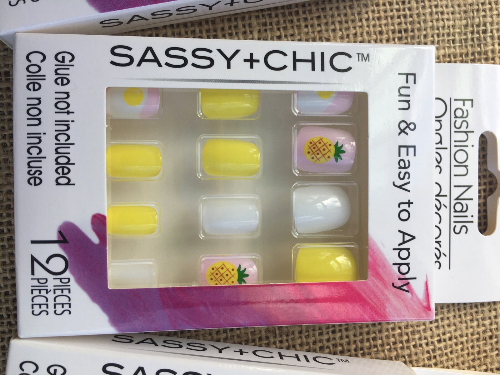 Fashion Nails Fun & Easy to apply set of three pairs New never opened