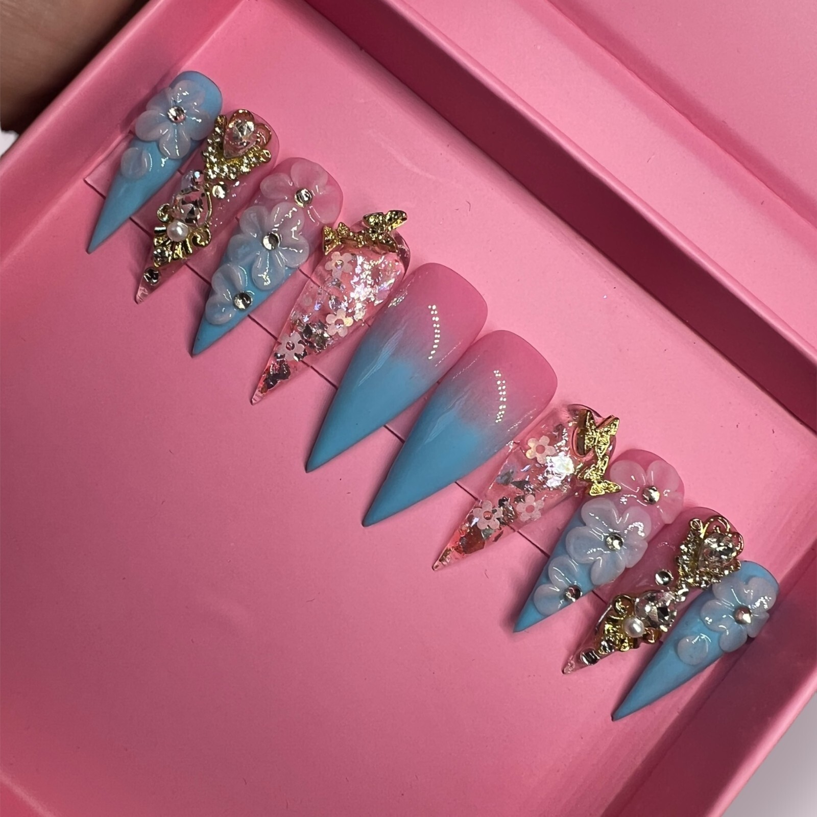 Luxurious Handmade Acrylic Press On Nails – A12 – High Quality & Reusable