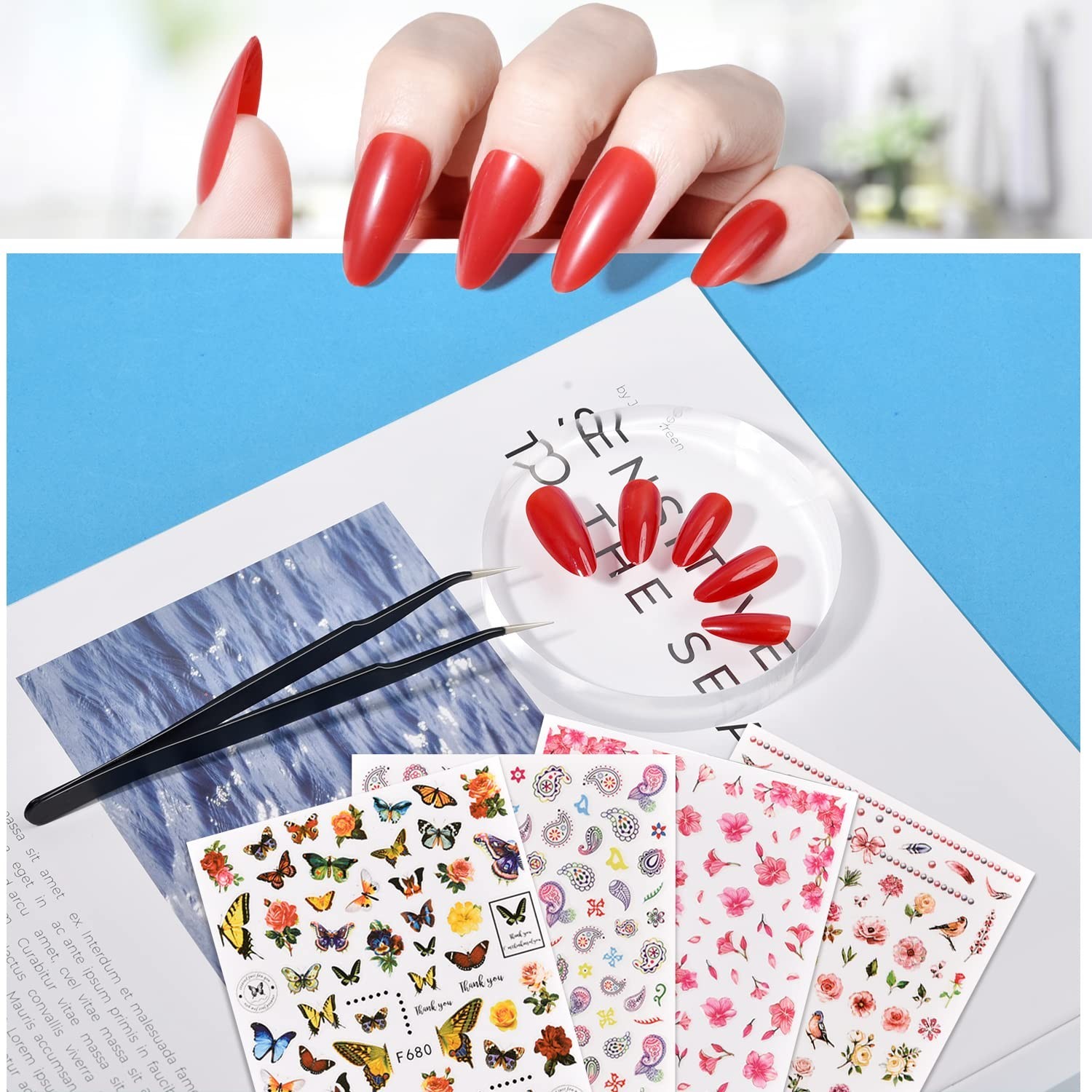 TsMADDTs Press On Nails Almond, 24 Colors 720 pcs Short Fake Nails for Women