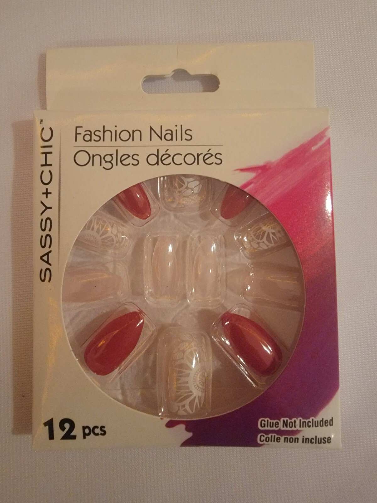 Sassy+Chic Fashion Nails – 4 packs – New! “Trendy” Designs & Electronic Nail Kit