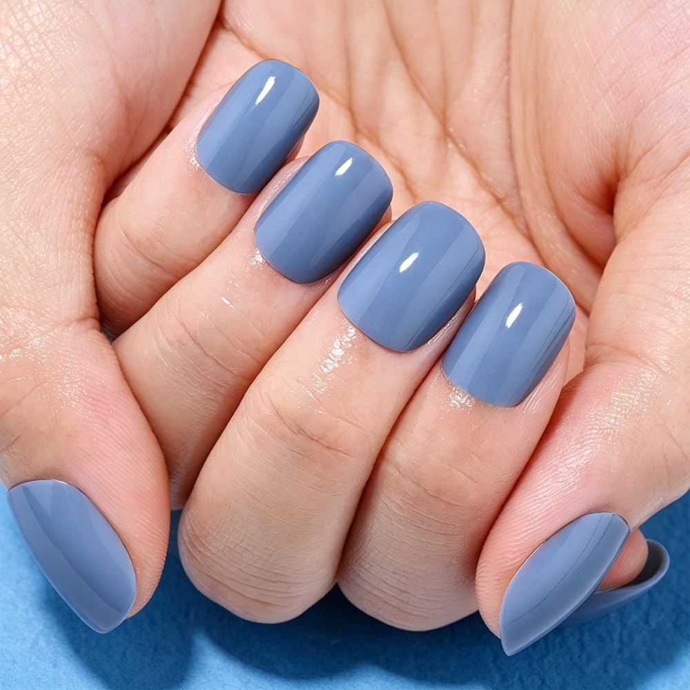 evpct Short Squoval Baby Blue Press on Nails