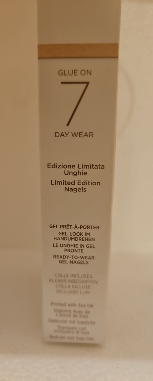 Kiss Sol Holiday Ready-to-Wear Gel Artificial Nails Your Choice