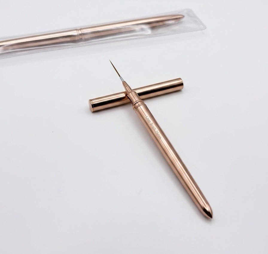 moTThea Rose Gold Liner Brush 25mm
