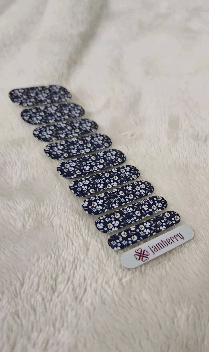 Jamberry HALF SHEETS Lot Of 22 METALLIC, GLITTER, & CLEAR!!! Easy NAIL ART