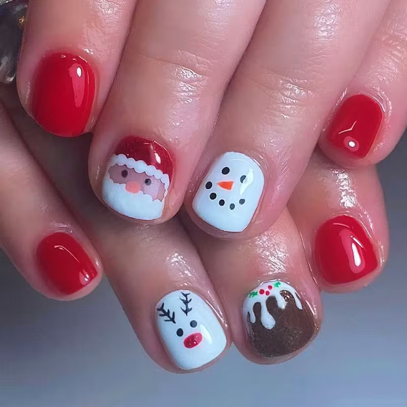 24pcs Christmas Press-On Short Red, White Glossy Nails, Santa, Snowman, Reindeer