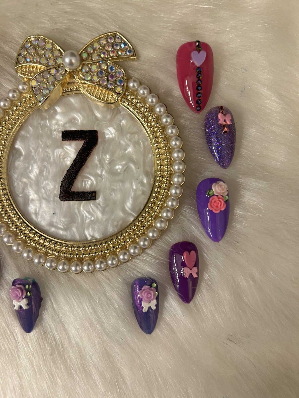 Z NAILZ! Handmade Set Of Shades Of Purple M Almond Press On Nails With Bling