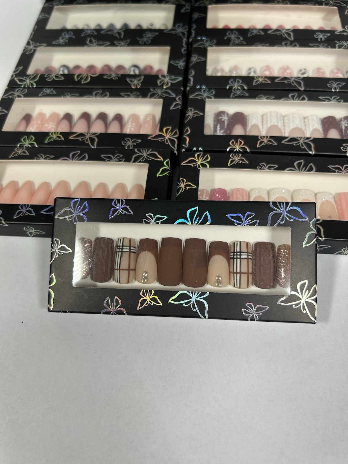 (Lot of 18) Press On Nails – Handmade / Boutique Style – New – Mixed Designs