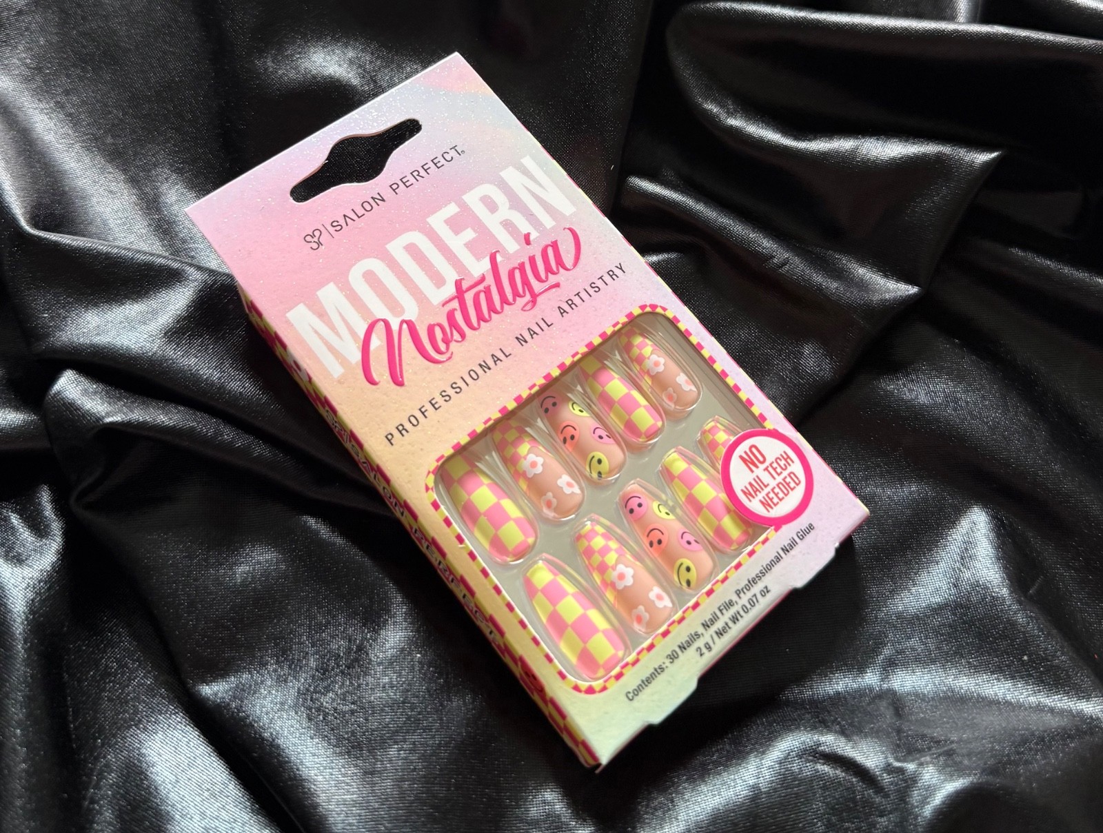 Salon Perfect Press On Nails, Modern Nostalgia w/smiley faces~With Free Gifts❣️
