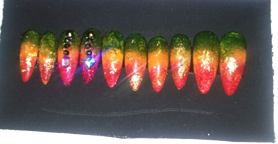 KFN ​Press On Nails| Rasta Ombre Almond Gel Glass Finish Gold Swarovski Design