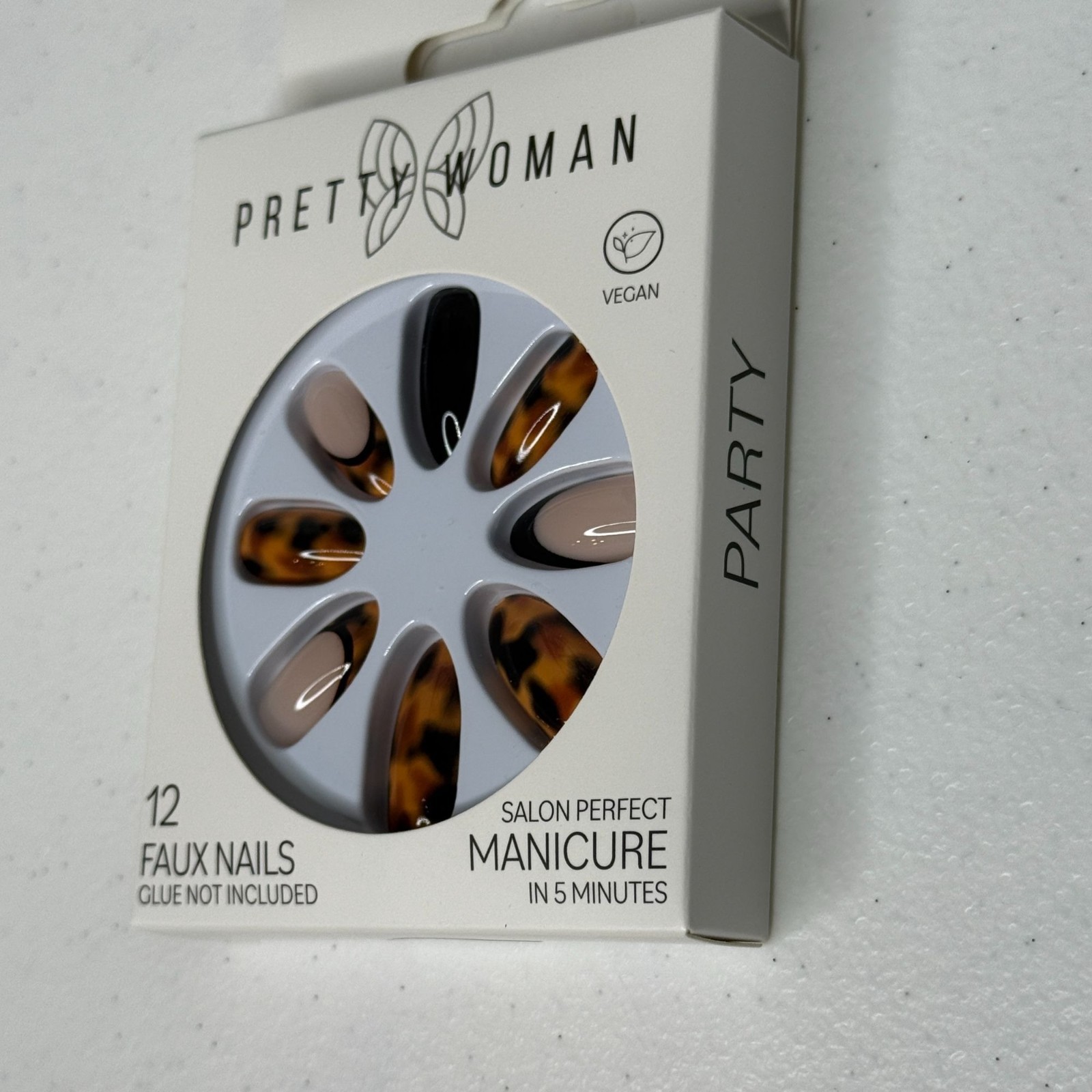 Pretty Woman Press On Nails Tortoise Nude Black 12pc Vegan Faux Nail Set