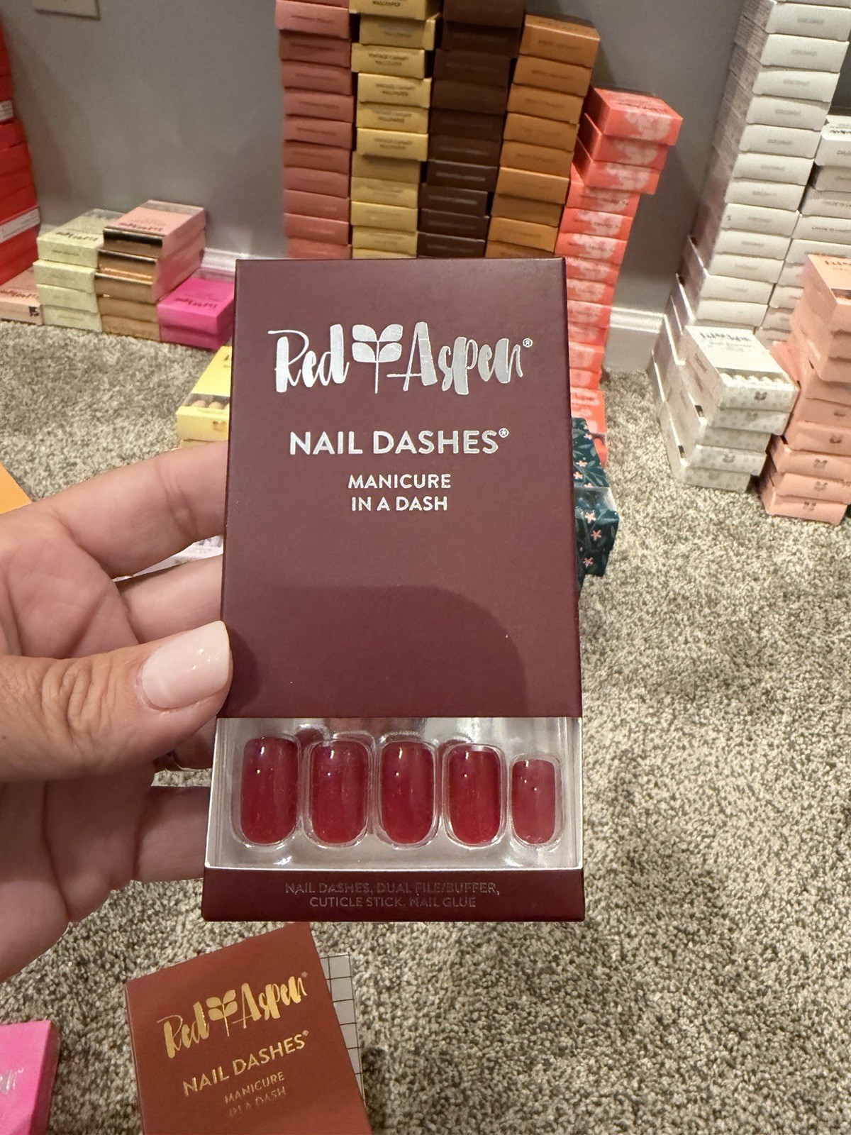 Red Aspen Nail Dashes