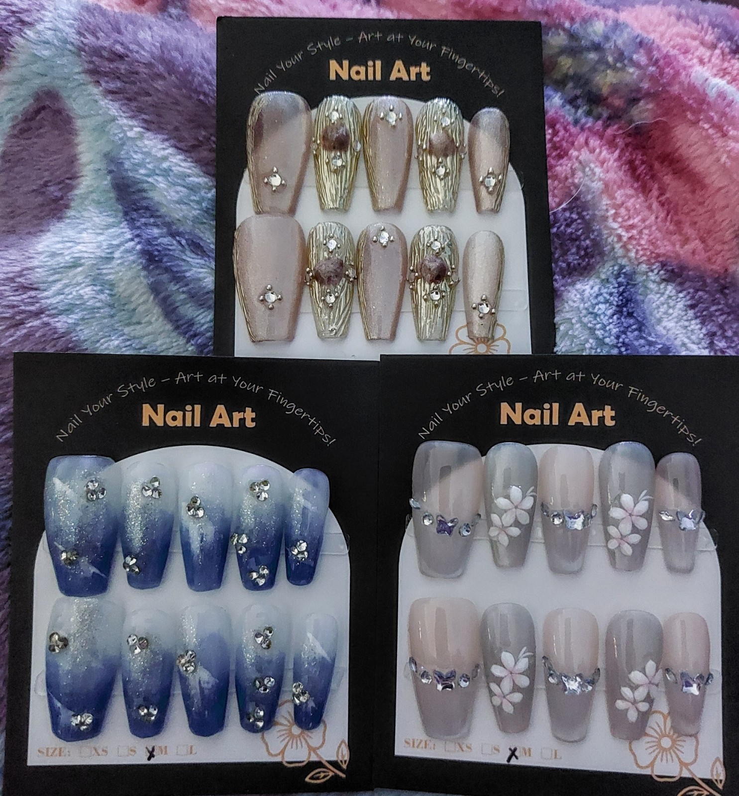 Press on nails, Handmade, nail art, size Medium, various lengths, lot of 3 sets
