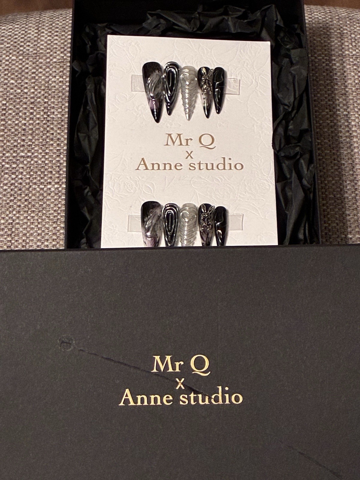 Luxury Designer Stiletto Goth 3D Rabbit Black & White Press On Nails Gift Sets M