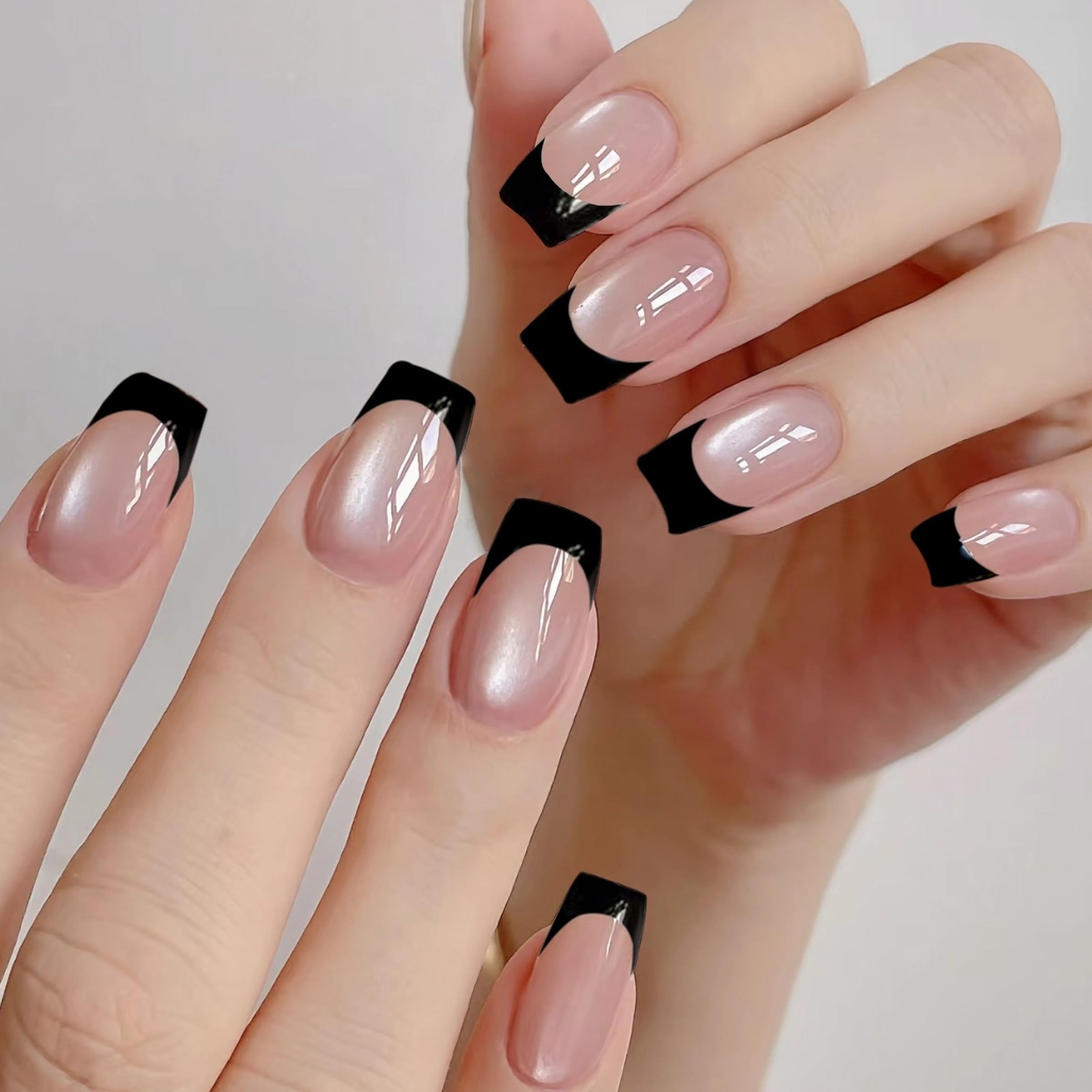 MERVF Press on Nails Medium Square, Black French Tip Fake Nails Cat Eye Desig…