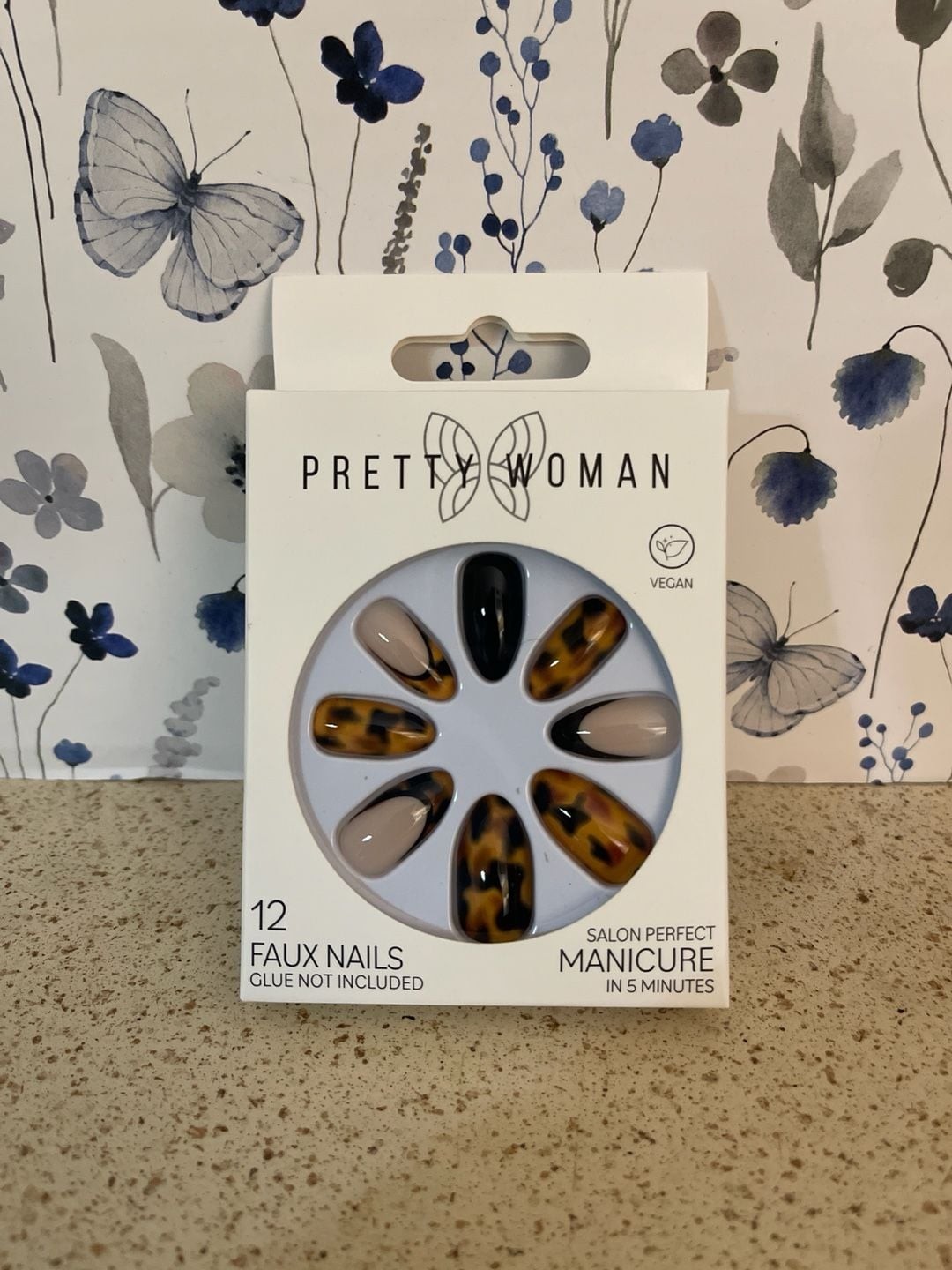 Pretty Woman 12 Count Almond Tortoiseshell Vegan Faux Press-On Nails