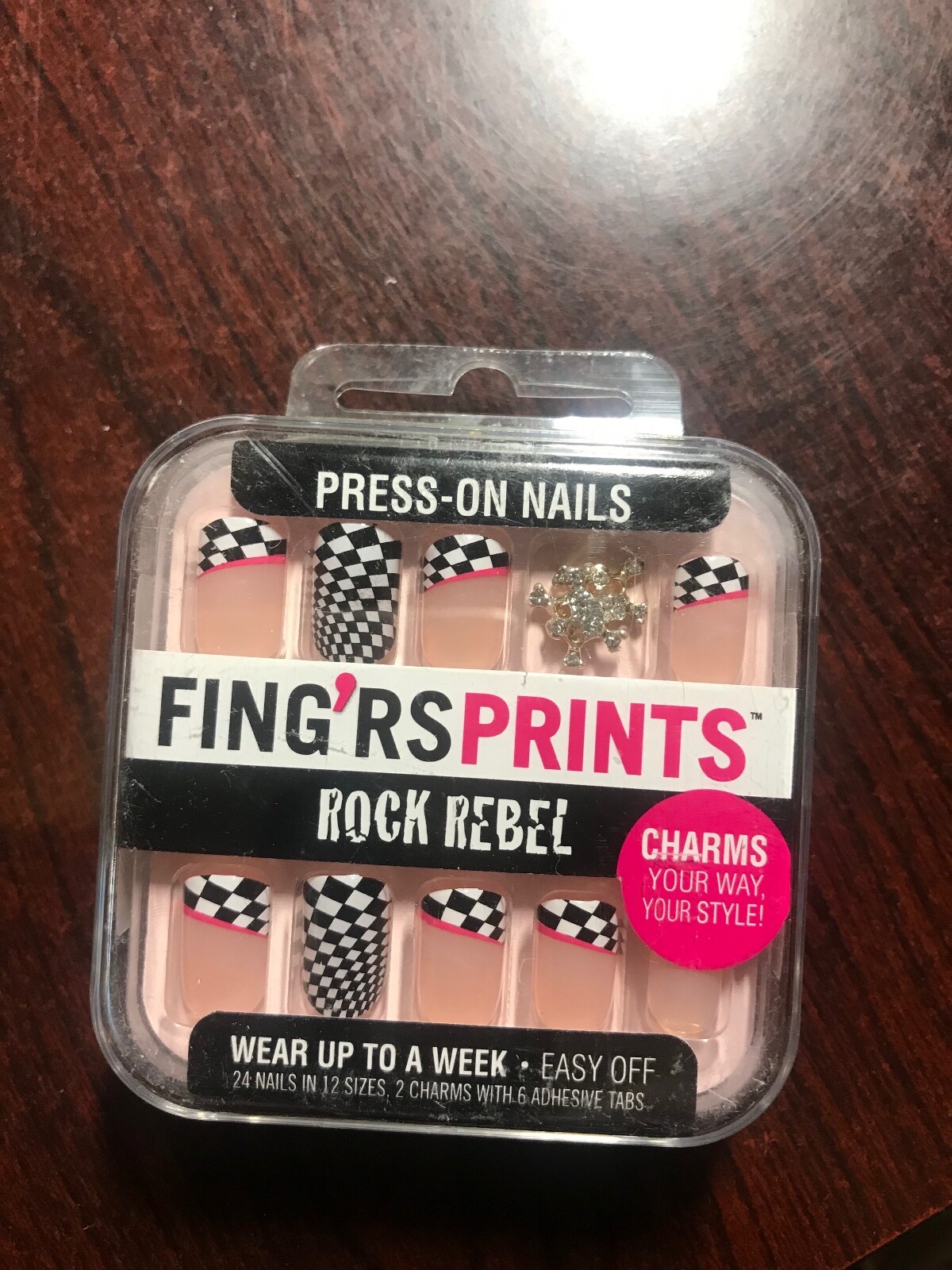 2 x FING’RS PRINTS* 24 Press-On Nails WALK THIS WAY + Charms ROCK REBEL 2 sets