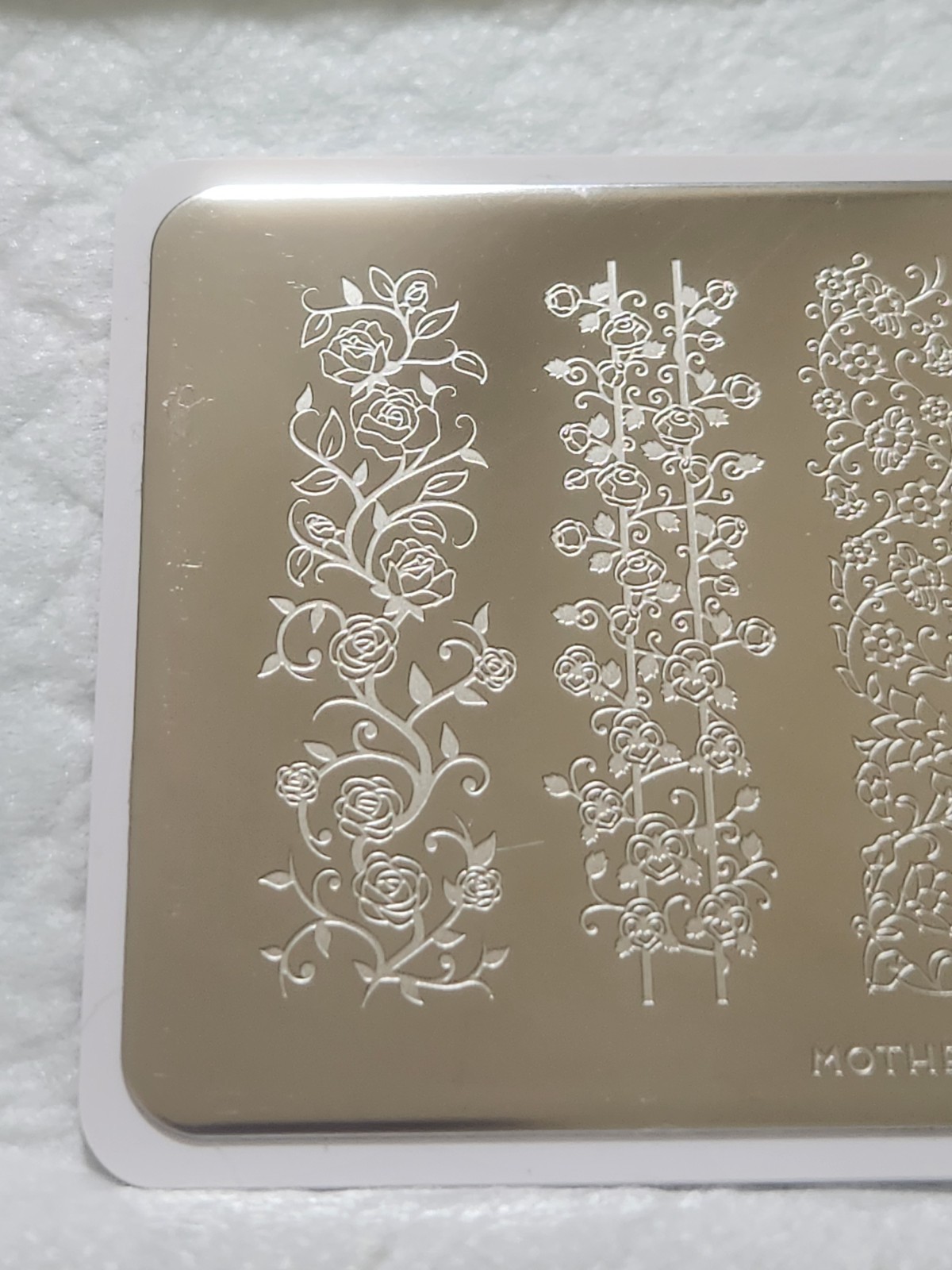 MoYou London Nail Stamping Plate – Mother Nature Collection 19