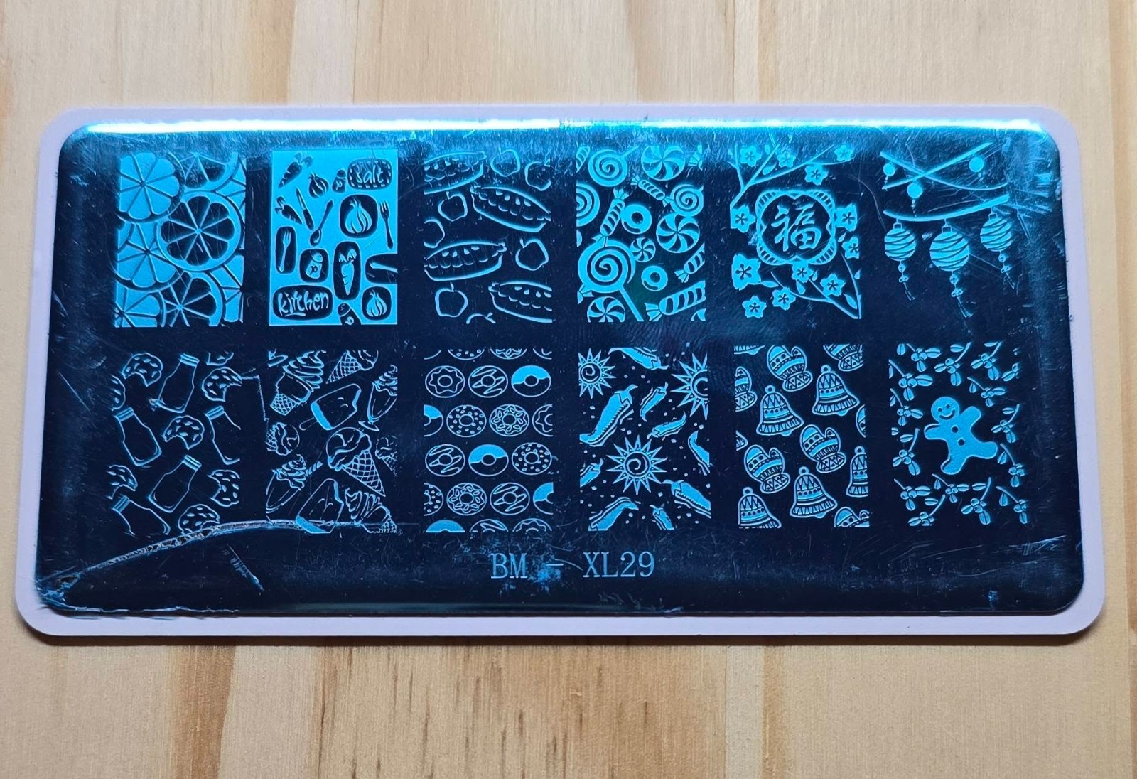 VINTAGE Bundle Monster Maniology B.M.C Nail Stamp Plates BM-XL10 BM-XL25 HTF