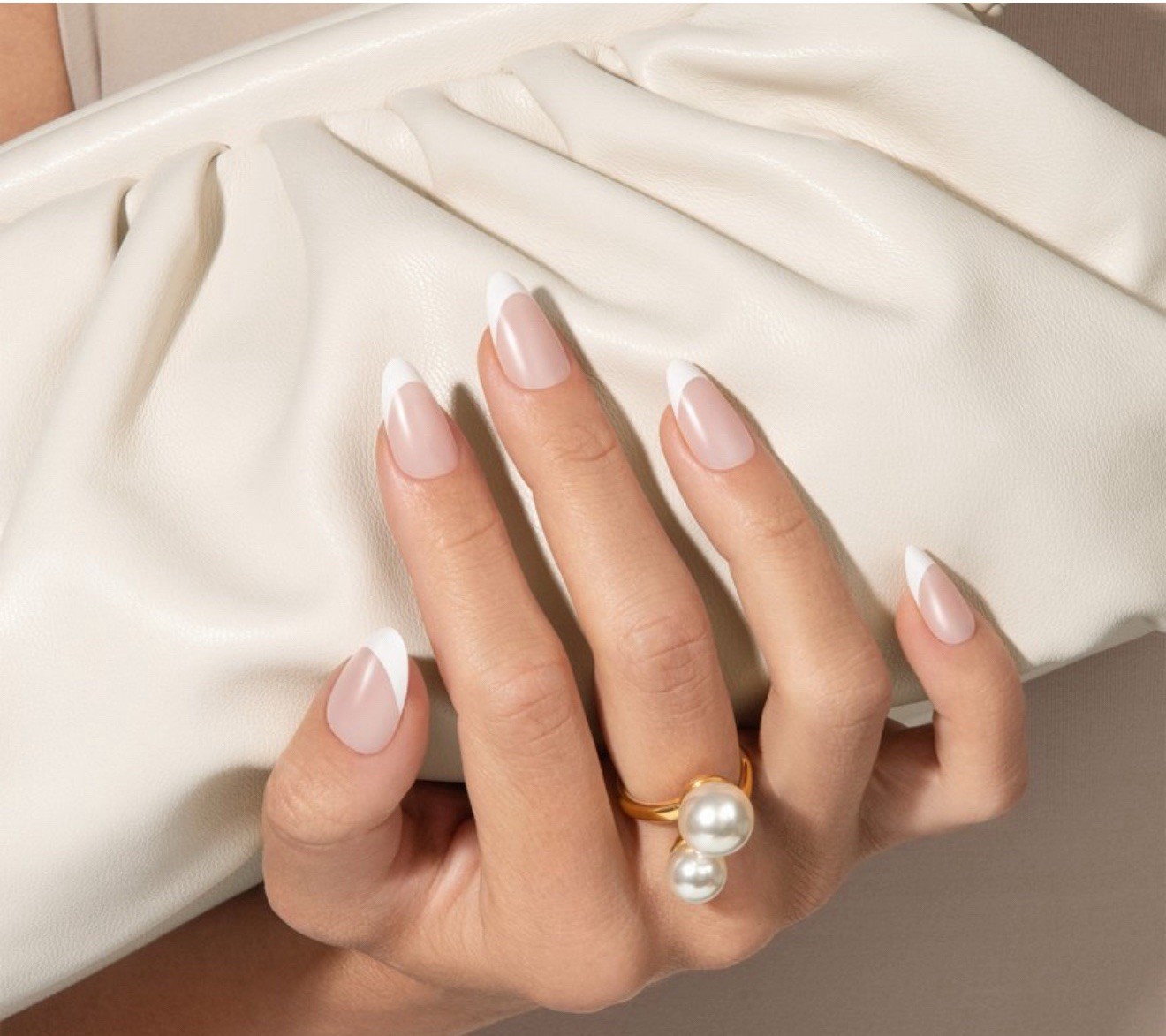 KISS Press-On Nails Gel Fantasy Magnetic Velvet & Bare But Better Ombre TruNude