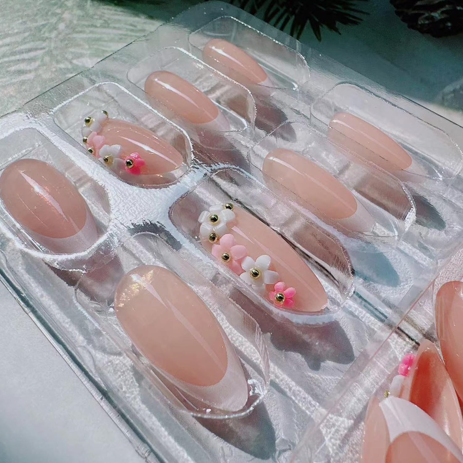 French Tip Press on Nails Short Fake Nails 3D Charms Flowers Designs False Na…